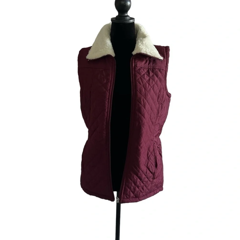 Ambiance burgundy puffer vest super soft plush lining pocketed zip front opening